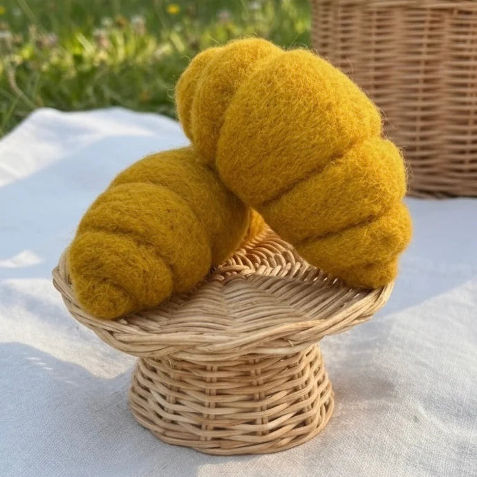 Felt Croissant set 2