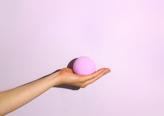 Tan Bomb - Tan erasing bath bomb