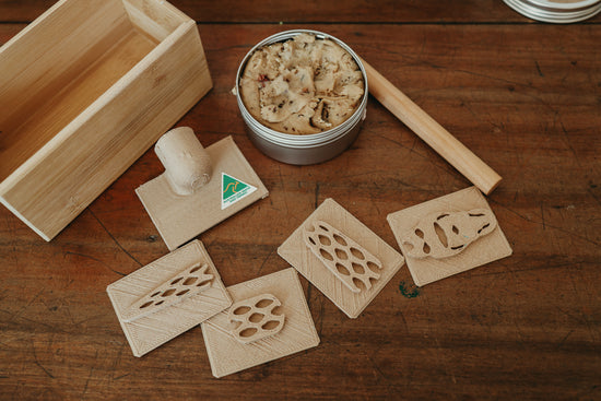 Kinfolk - Snake Eco Stamp Set with handle