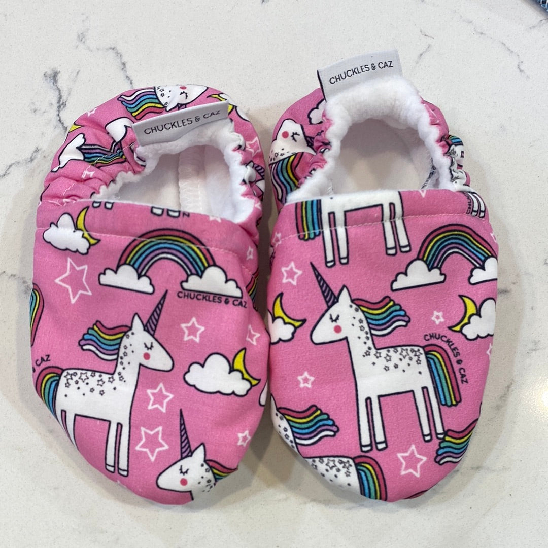 Chuckles & Caz - Unicorn Baby Booties